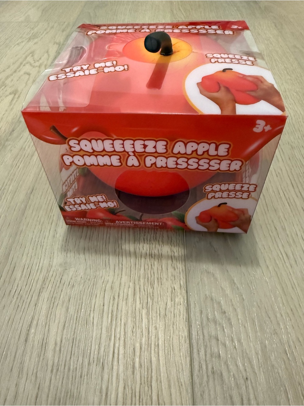 Squeezee Apple Squishy Stress Ball – Sunny Days Toymendous – New in Box